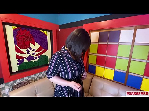 ❤️ חמודה יפנית עם ציצים גדולים מאוננת עם צעצועי מין ויש לה אורגזמה. היא מדברת בראיון על החוויה המזוינת שלה. ציצים ענקיים וכוס שעיר גונח בקול רם. אוסקאפורן ❤️ פאקינג אצלנו ❌