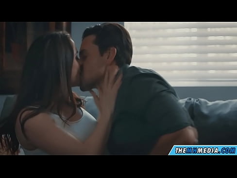 ❤️ סקס רומנטי עם אמא טובה עם חזה ❤️ פאקינג אצלנו ❌